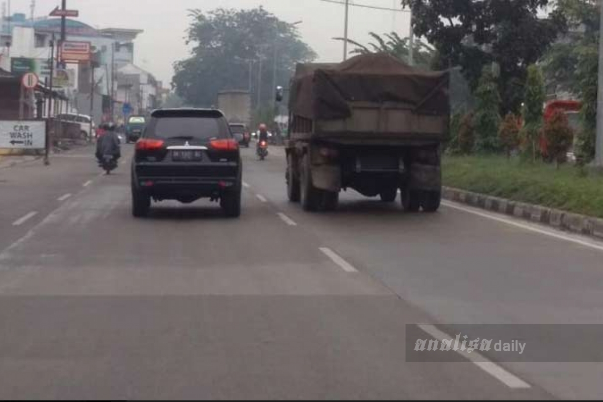 Senin Pagi Lalu Lintas Di Kota Medan Ramai Lancar Medan