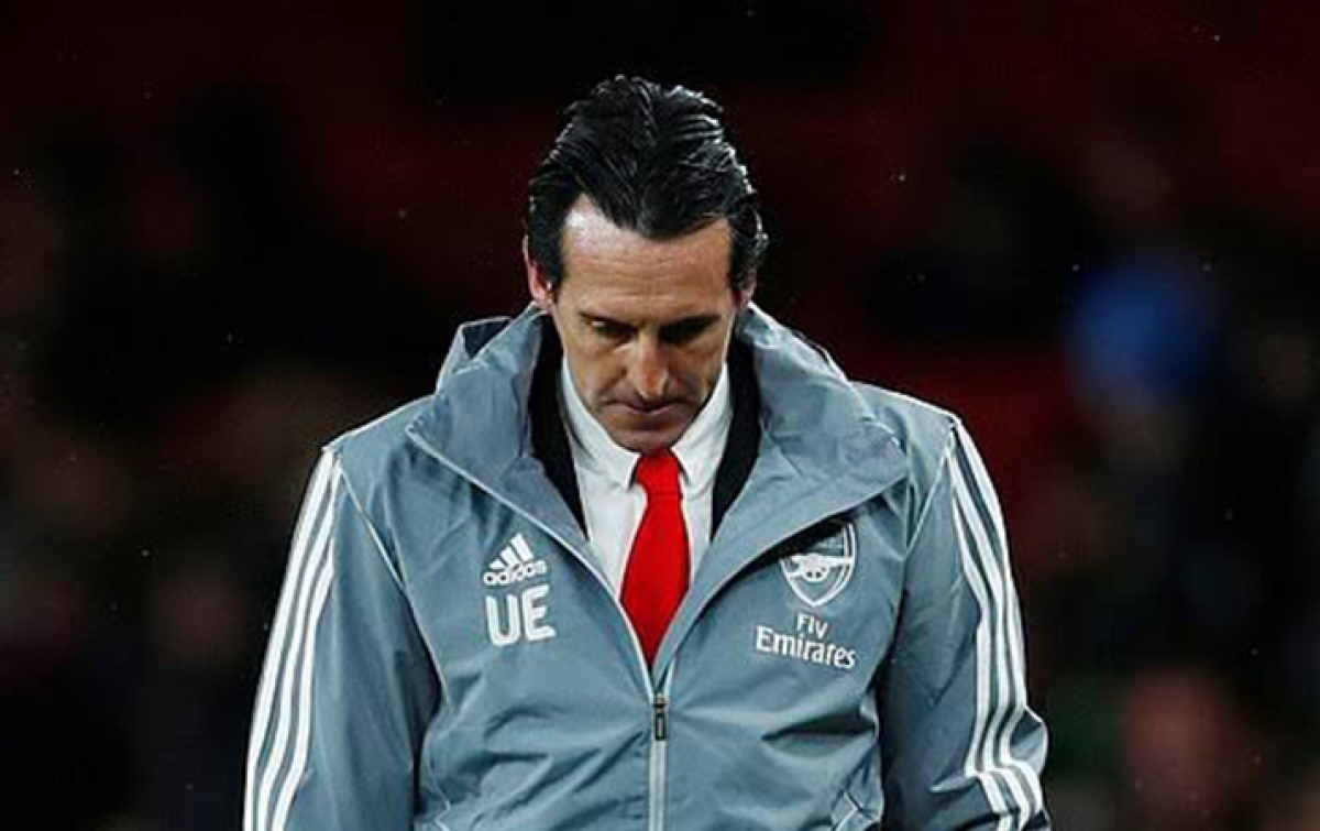 Arsenal Pecat Emery, Tunjuk Ljungberg Sebagai Pelatih Sementara