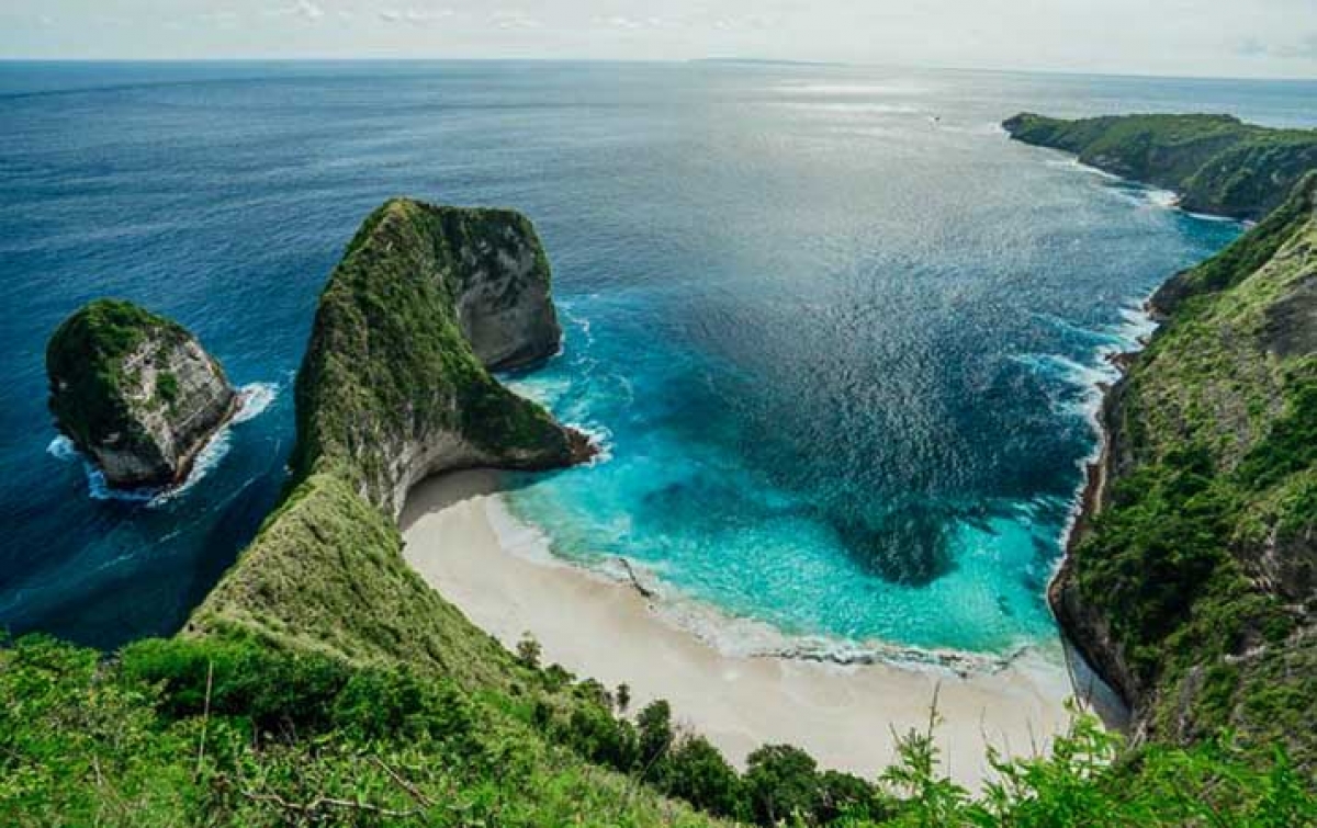 Nusa Penida di Bali Tujuan Terbaik untuk Dikunjungi Backpacker