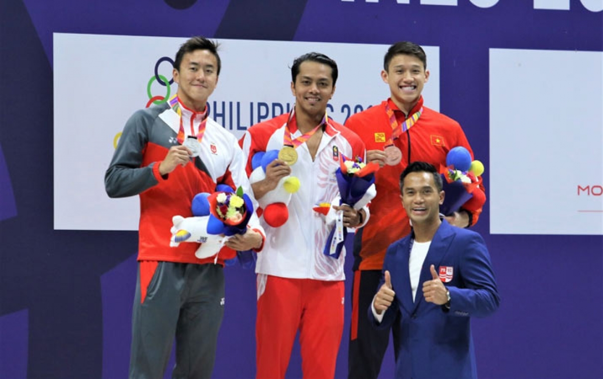 Perenang Indonesia Pertahankan Emas di SEA Games