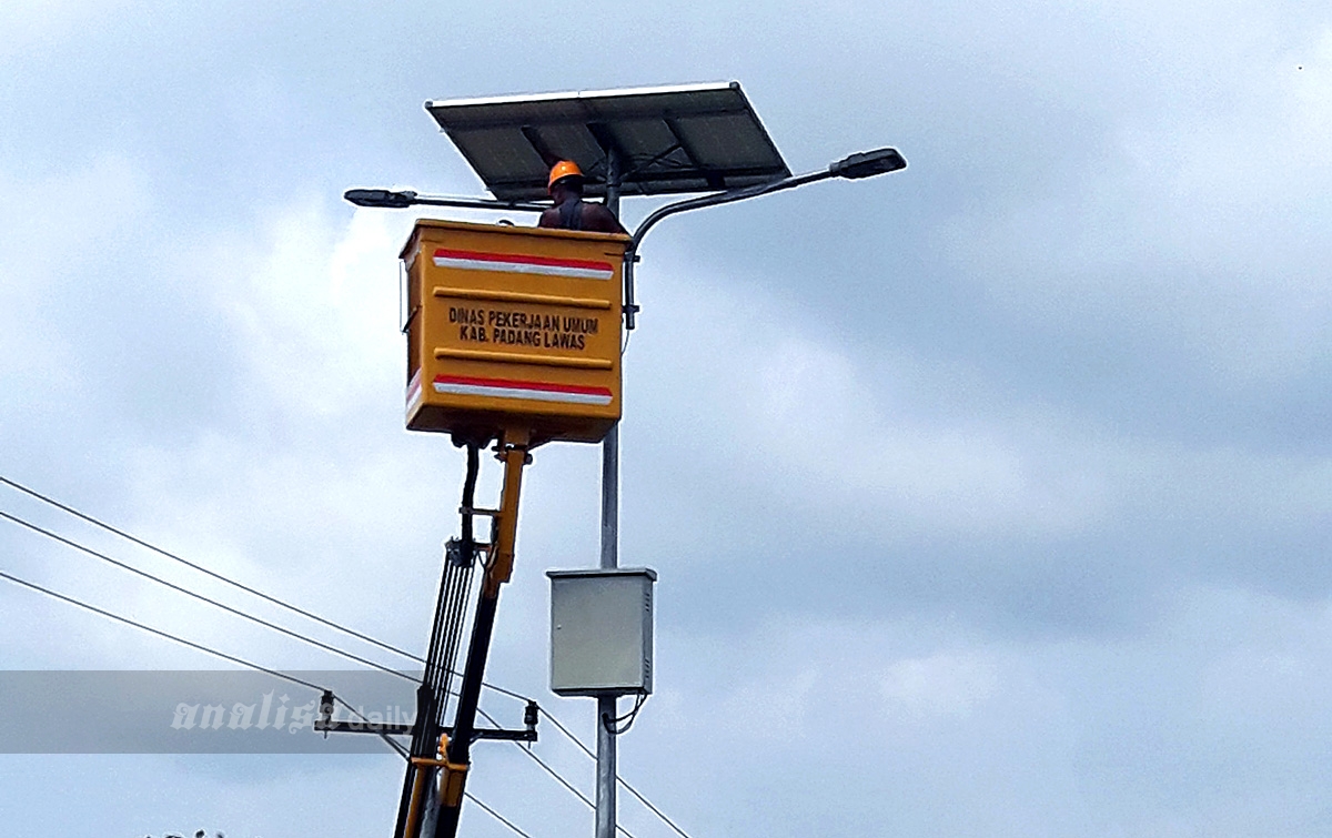 Lampu Solar Cell Sibuhuan Banyak Bermasalah