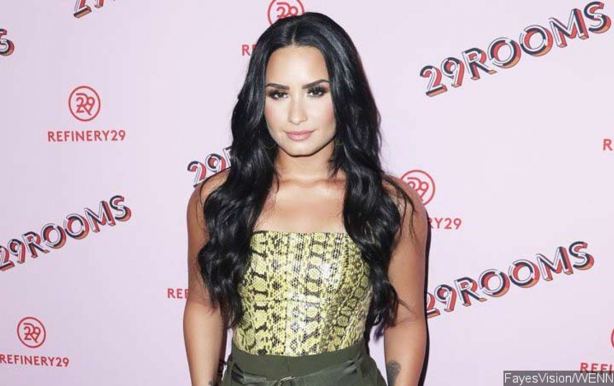 Demi Lovato Buat Tato Sebagai Tanda Semangat Baru