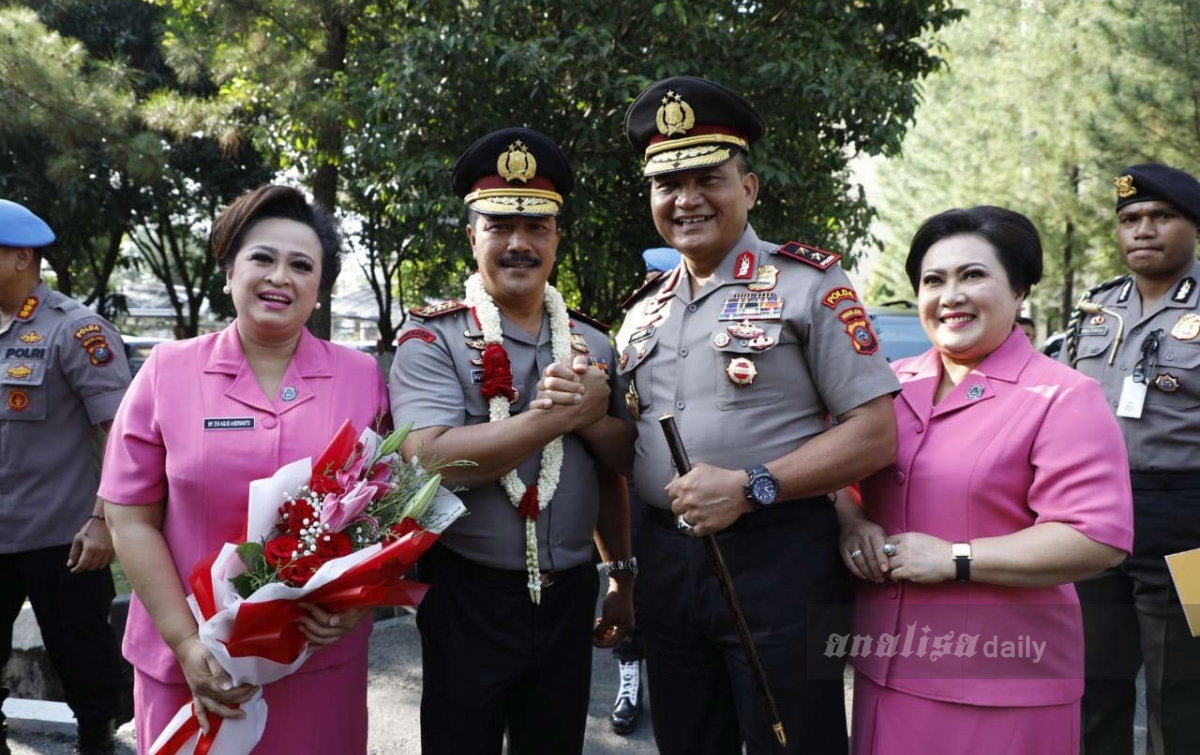Farewell Parade, Komjen Agus: Selamat Bertugas Pak Martuani