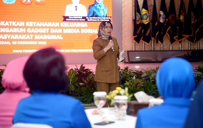 Penggunaan Gawai Berlebihan Dapat Lemahkan Ketahanan Keluarga