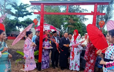 Zahir Resmikan Kampung Jepang di Desa Perupuk