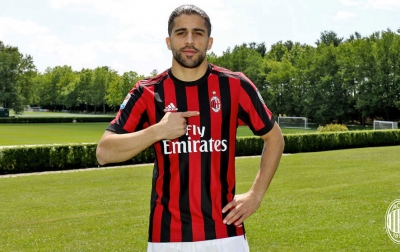 Watford Bidik Bek AC Milan