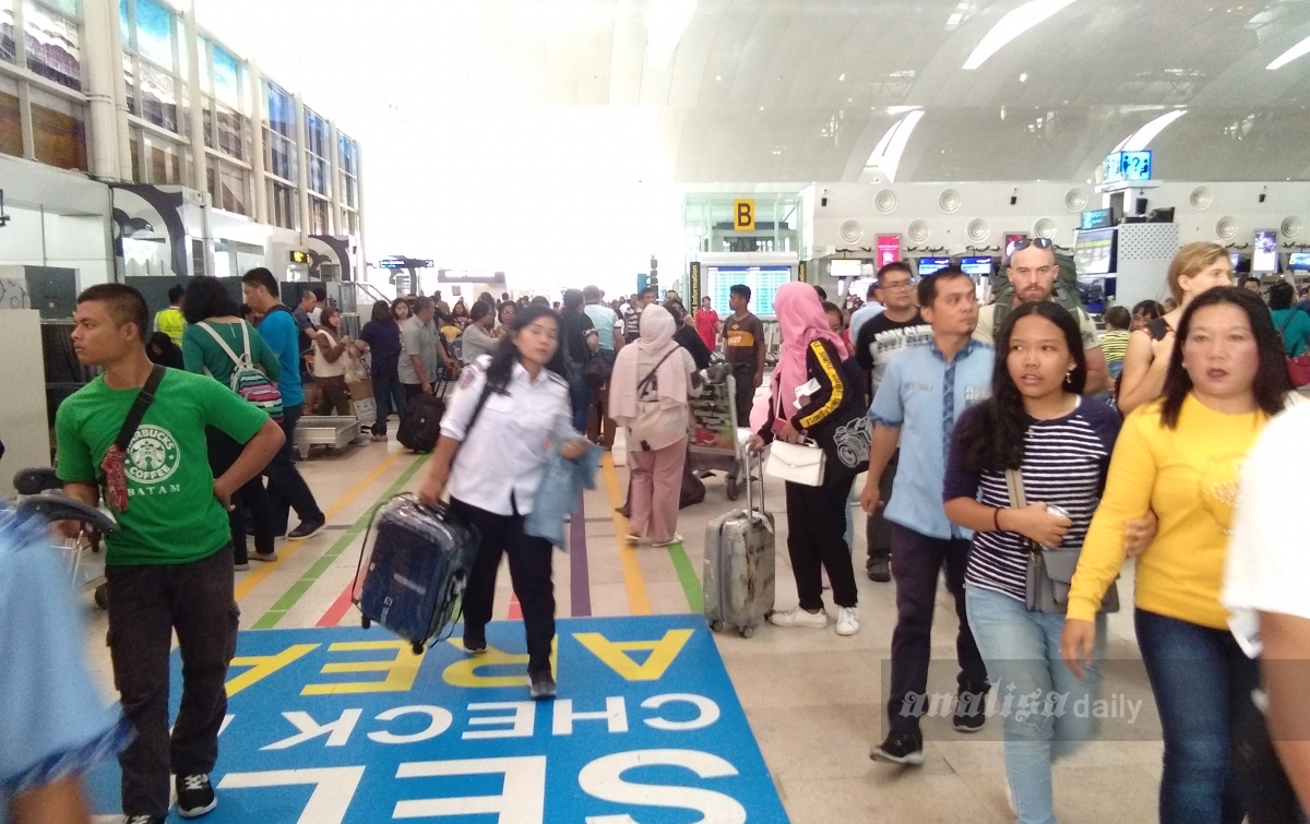 Penumpang Pesawat di Bandara Kualanamu Naik 3 Persen