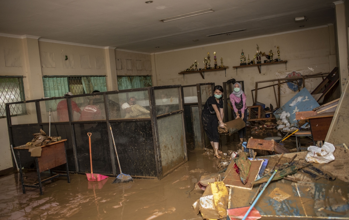Terus Bertambah, Jumlah Korban Meninggal Banjir Jakarta Capai 67 Orang