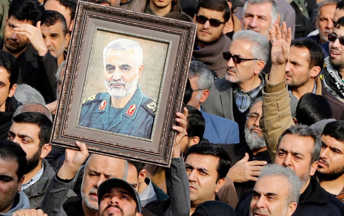 Usai Pemakaman Soleimani, Iran Serang Pangkalan Udara AS di Irak