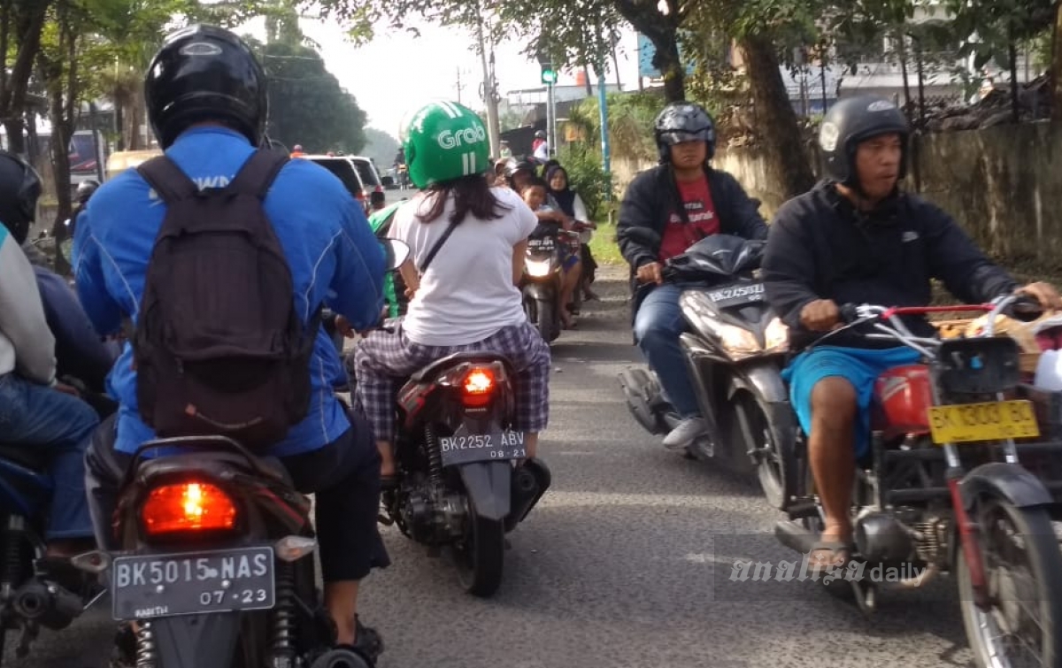 Lalu Lintas Kamis Pagi Terpantau Ramai Lancar