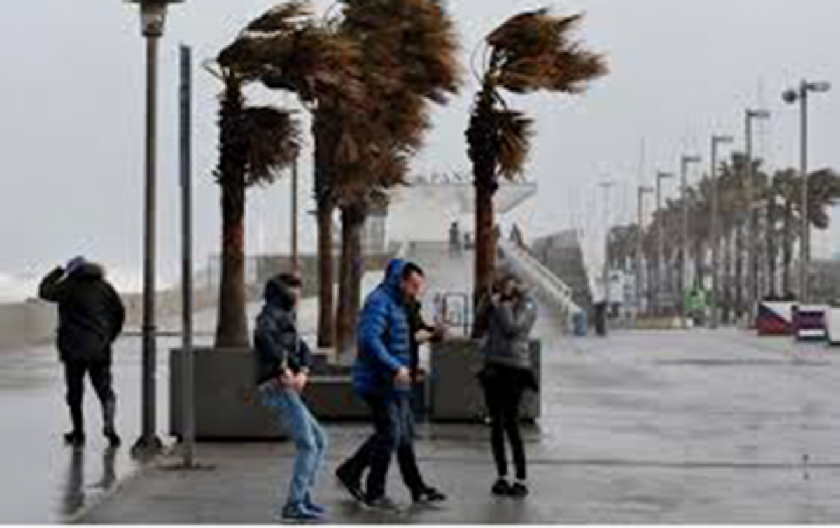 Empat Orang Tewas Saat Badai Gloria Melanda Spanyol