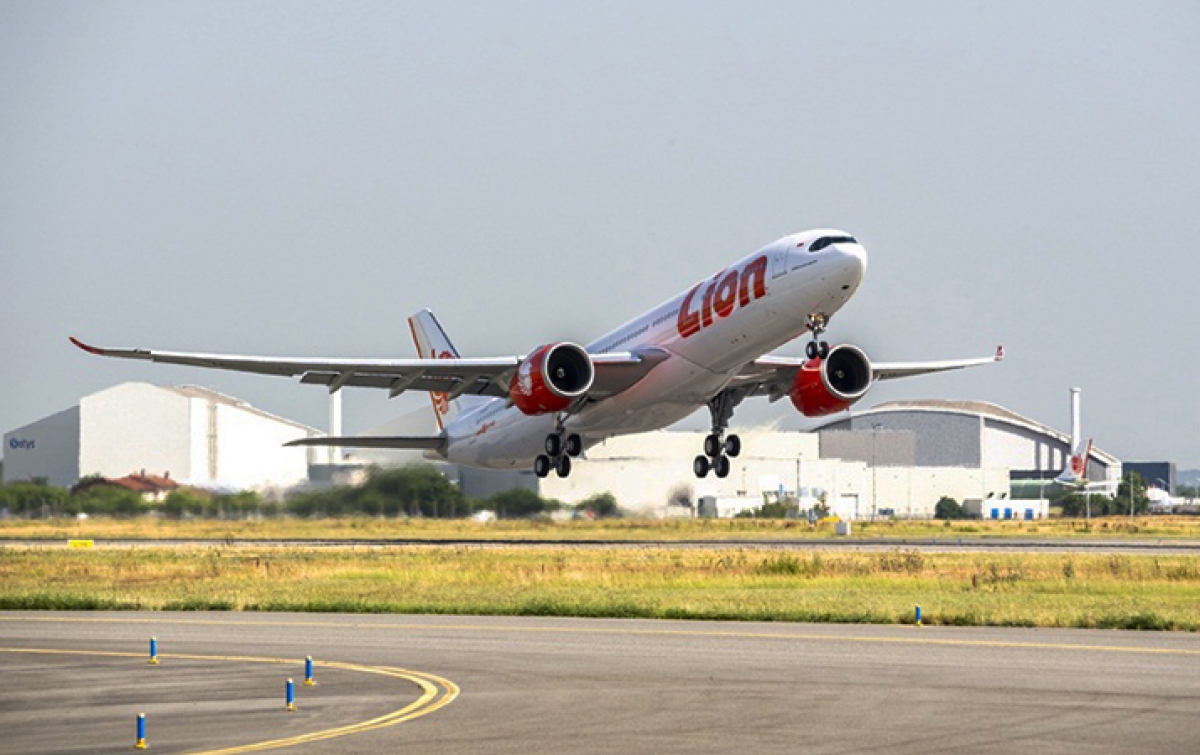 Indonesia Tangguhkan Semua Penerbangan ke Wuhan