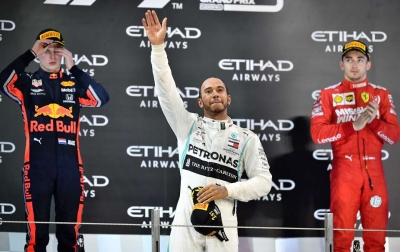 Gelombang Protes Atas Kekalahan Lewis Hamilton Dalam New Year Honours