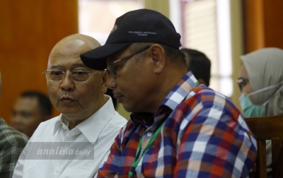 Foto: Ketika Dzulmi Eldin Jadi saksi