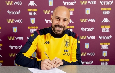 Pepe Reina Gabung Aston Villa