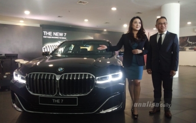 Jumlah Pelanggan Meningkat, BMW Luncurkan Seri 7 Terbaru di Medan