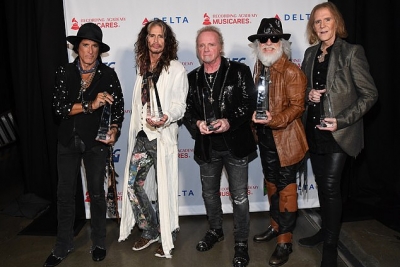 Penyanyi-Penyanyi Terkanal Turut Merayakan 50 Tahun Aerosmith