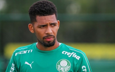 Gelandang Palmeiras Jalani Tes Medis di Barcelona