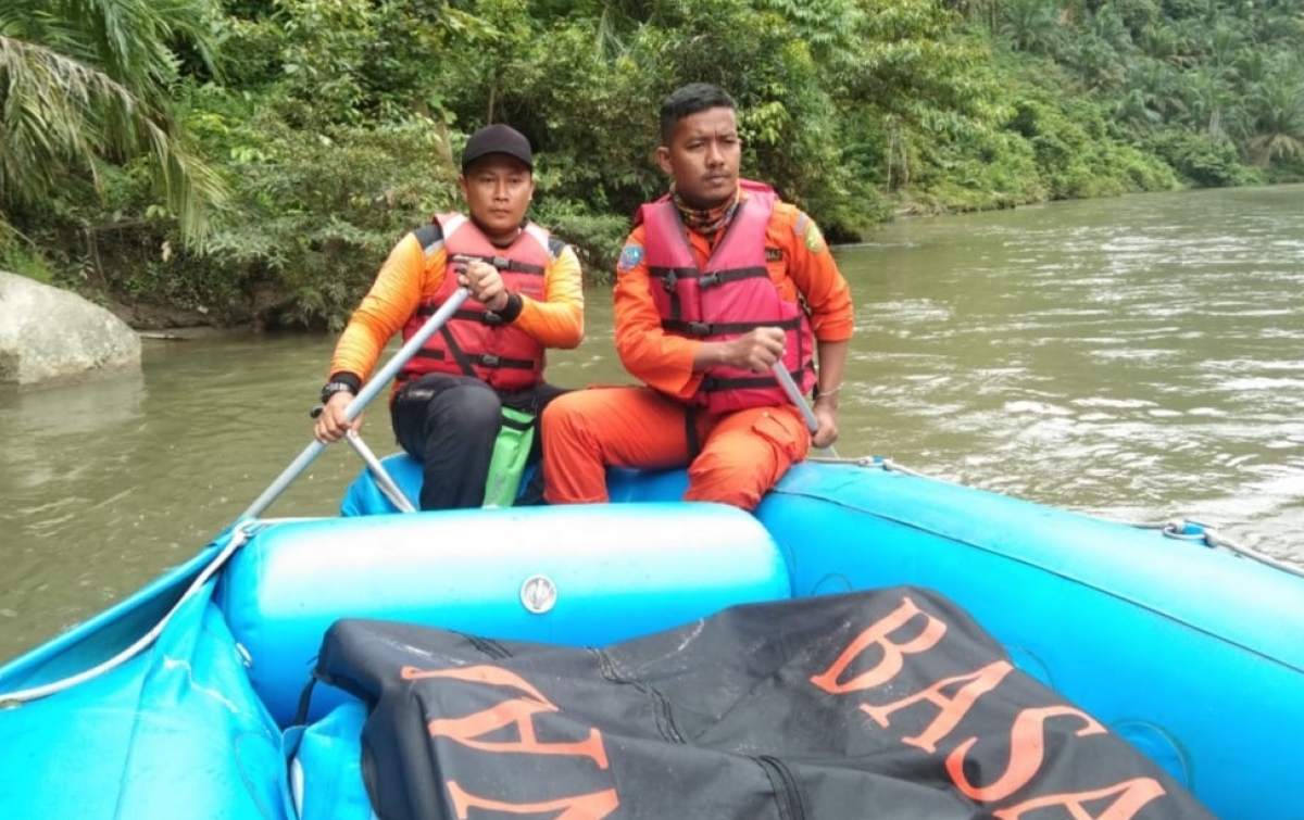 Tim Search and Rescue Temukan Korban Hanyut