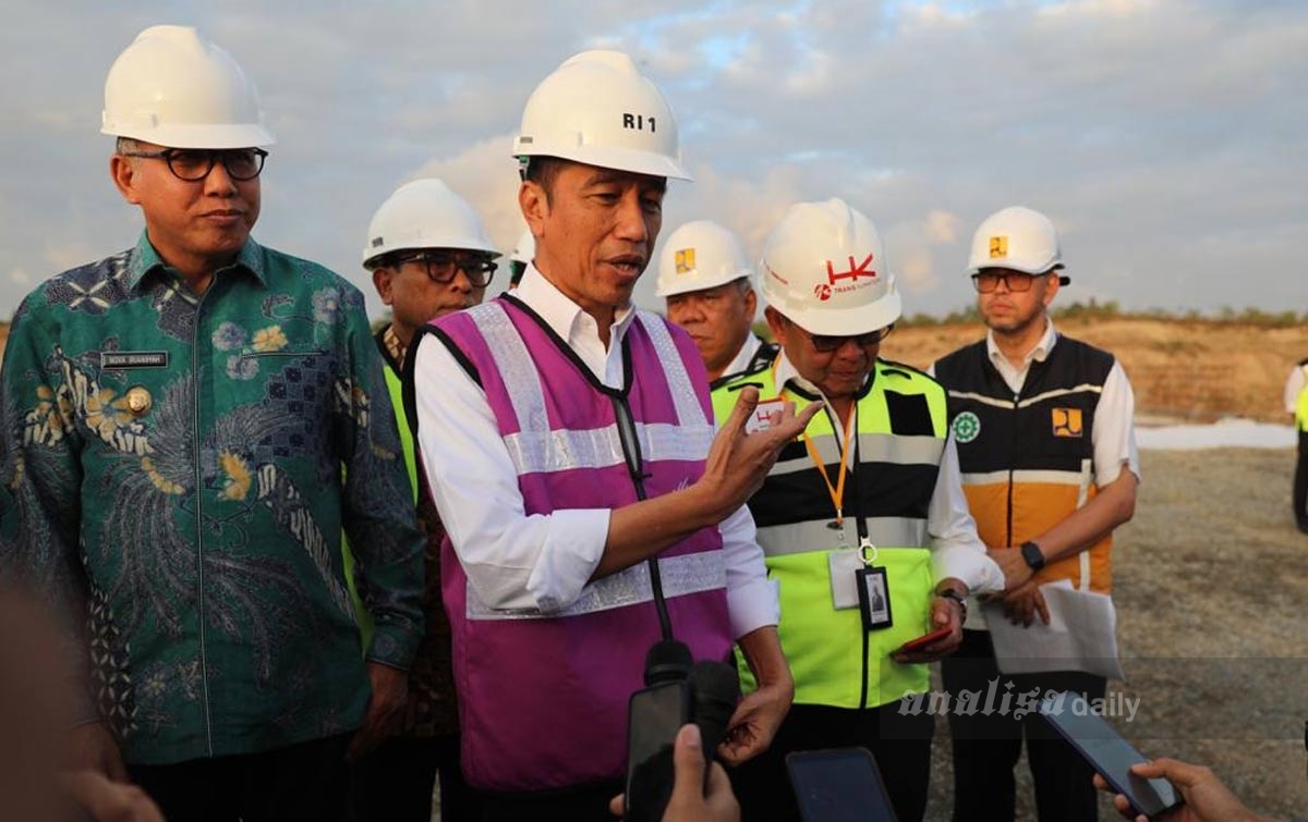 Joko Widodo: Pembangunan Tol Sibanceh Menggembirakan