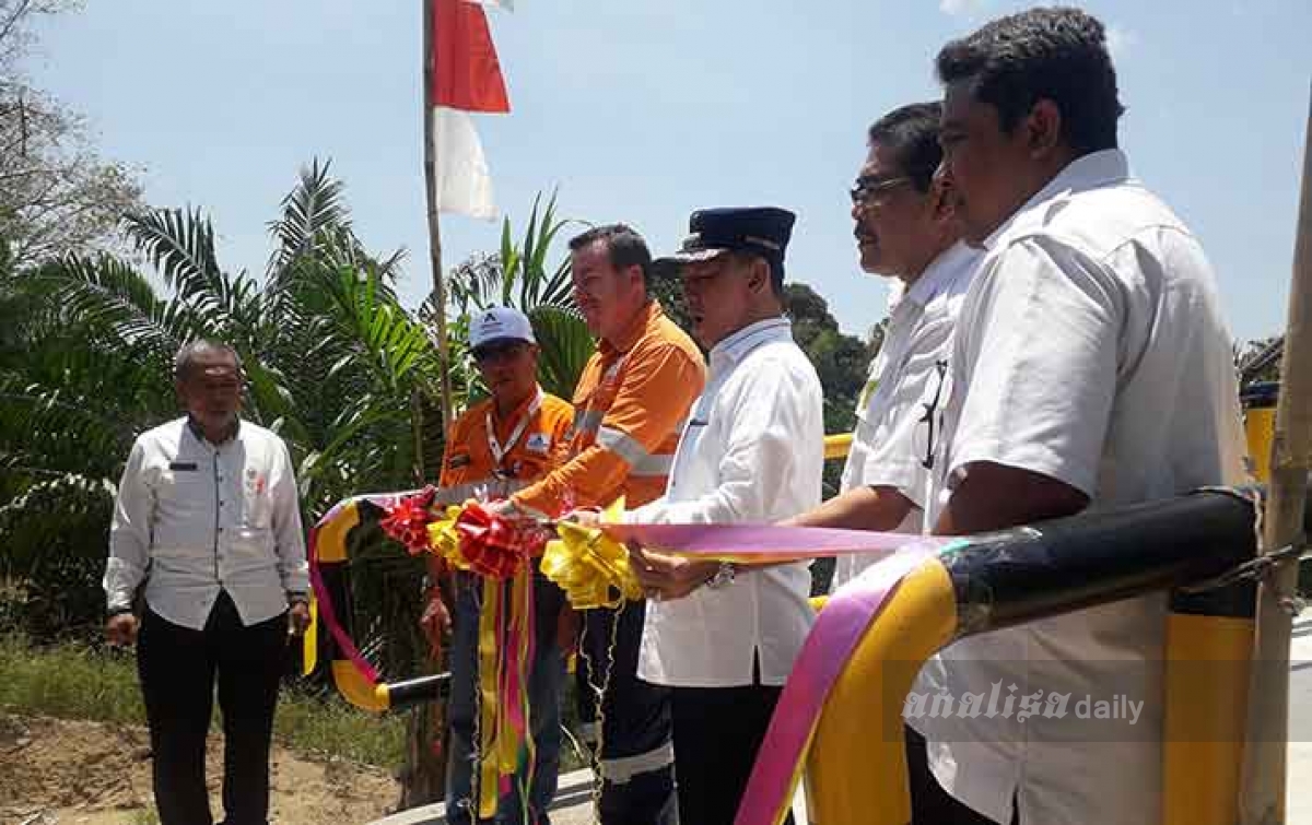 AR Serahkan Dua Proyek CSR Senilai 1 Miliar