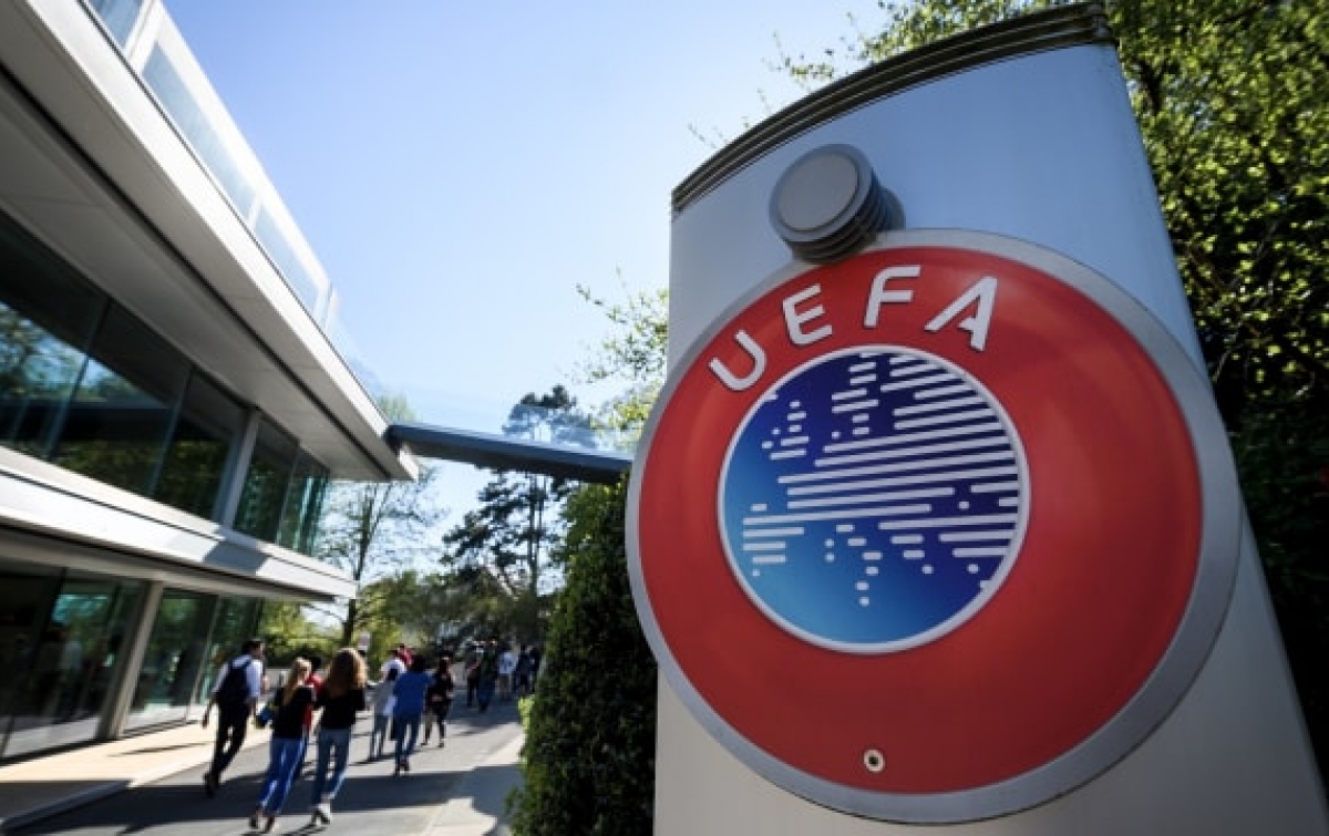 Virus Corona di Italia Membuat UEFA Waspada