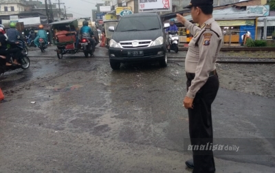 Polsek Batang Kuis Pastikan Kelancaran Lalu Lintas