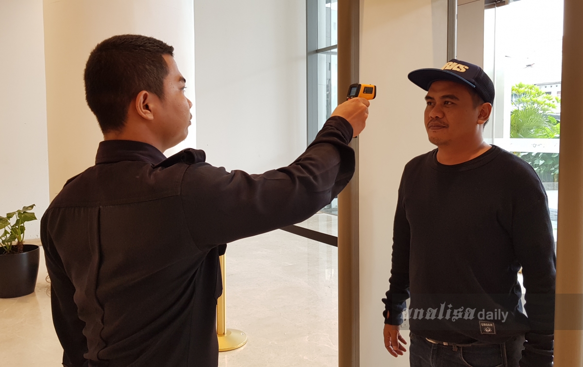 Antisipasi Corona, Pusat Perbelanjaan Siagakan Thermo Scanner