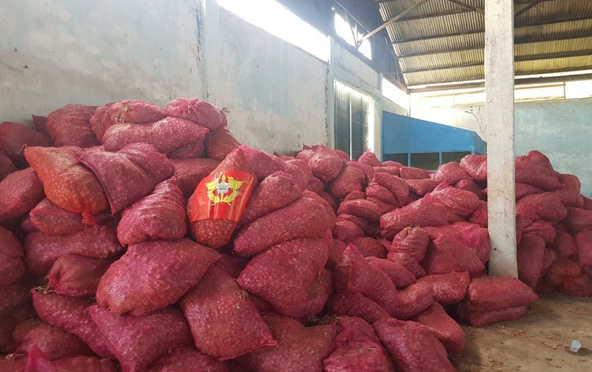 18 Ton Bawang Merah Ilegal Asal Thailand Disita