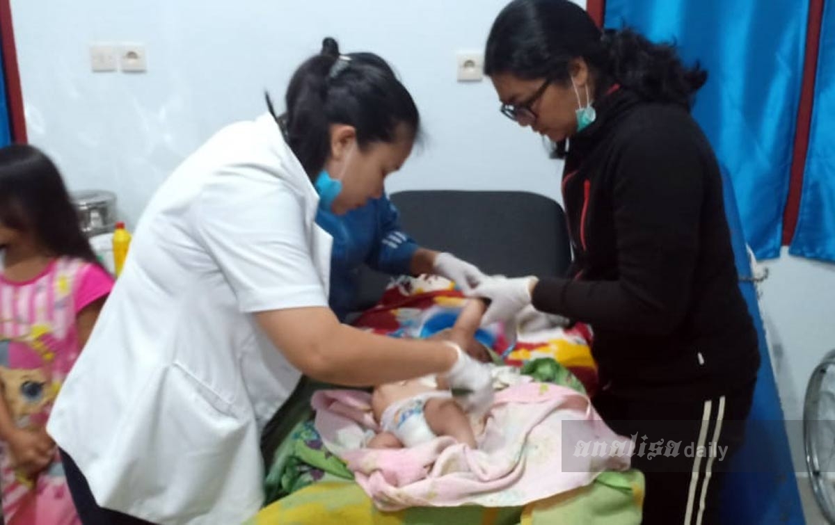 Bayi Berusia Dua Bulan Ditemukan di Samping Rumah