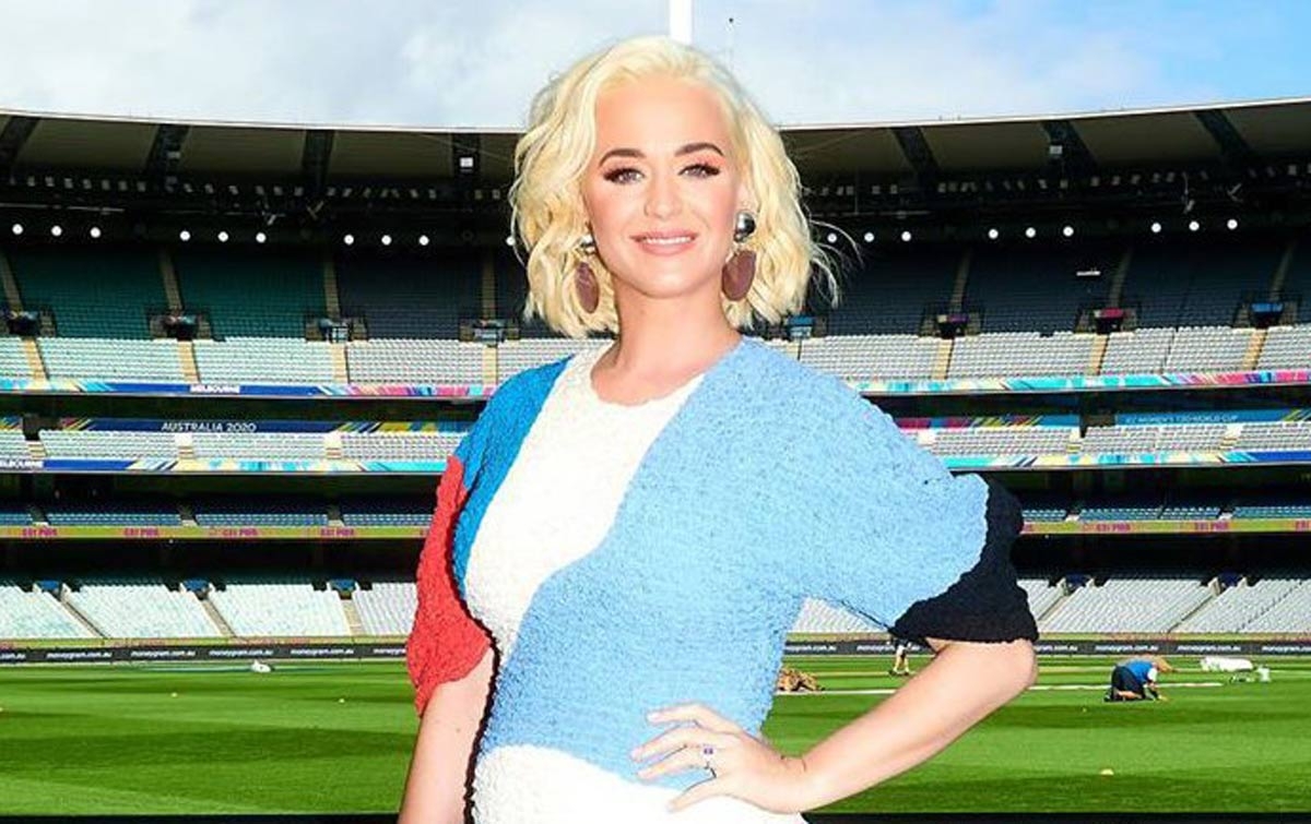 Katy Perry Berharap Lahirkan Bayi Perempuan