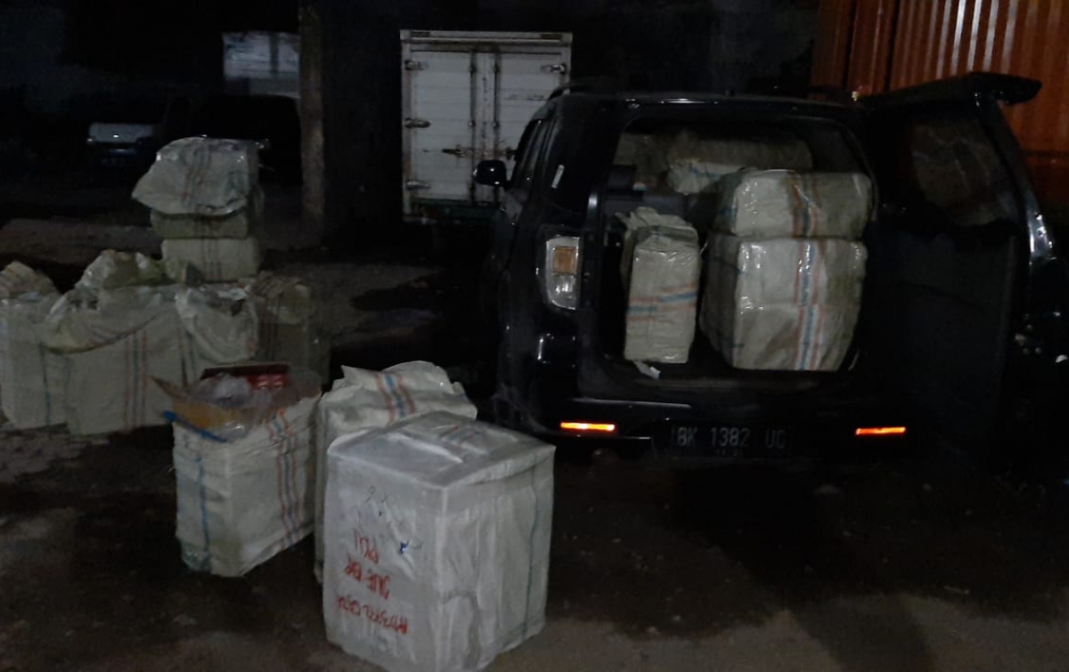 Bea Cukai Sumut Gagalkan Penyelundupan Rokok dan Barang Bekas Ilegal