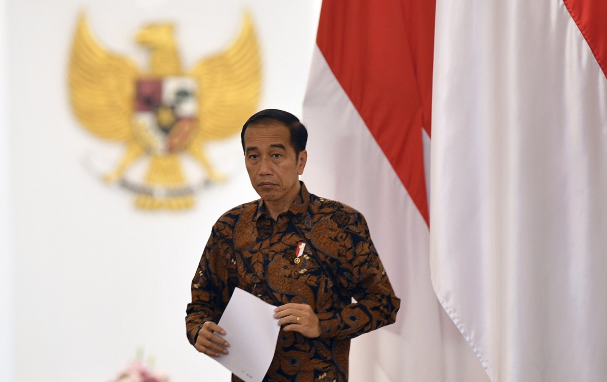 Presiden Jokowi Imbau Masyarakat Bekerja, Belajar dan Beribadah di Rumah