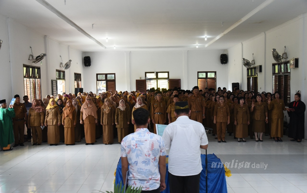 Pemkab Batubara Lantik 240 Kepala Sekolah
