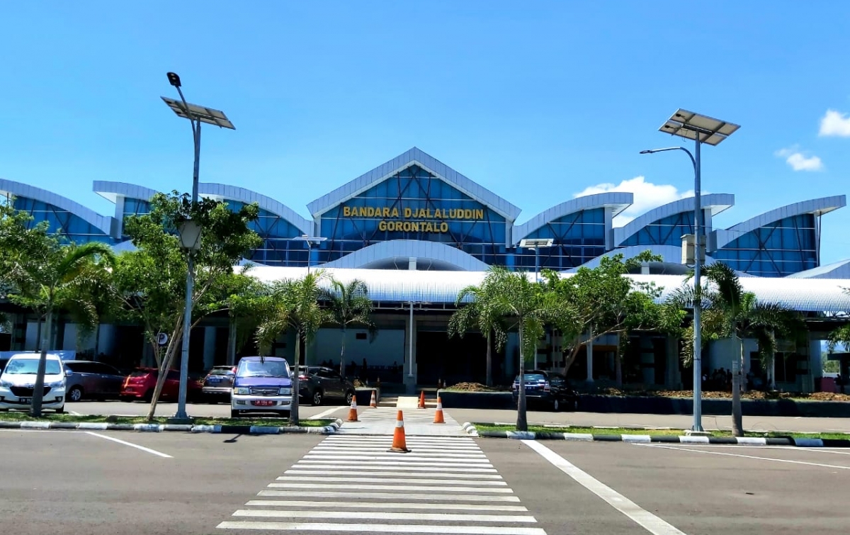 Pelayanan Taksi Bandara Gorontalo Dibenahi