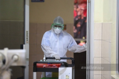 Foto: Persiapan RSUP Haji Adam Malik Hadapi Corona COVID-19