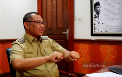 Pahit Getir Hidup Akhyar Nasution: Nonton TV Numpang Tetangga, Kurang Biaya Berhenti Kuliah sampai Kerja di Pabrik