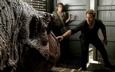 Pandemi Coronavirus, Produksi Jurassic World Dominion Dihentikan