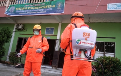 Cegah Covid-19, Pelindo I Semprot Disinfektan di Sejumlah Area Publik