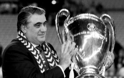 Terinfeksi Corona, Mantan Presiden Real Madrid Meninggal Dunia