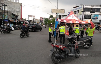 Foto: Penutupan Jalan di Kota Medan