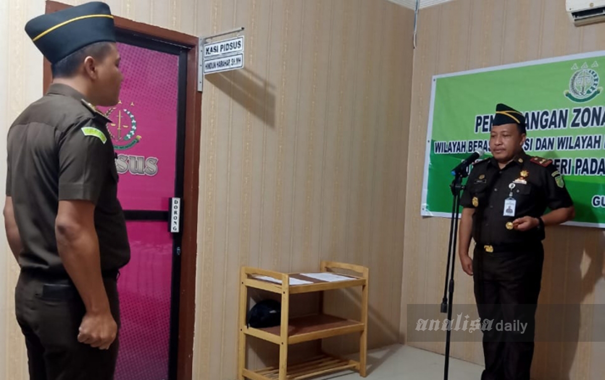 Kejari Paluta Canangkan Zona Integritas