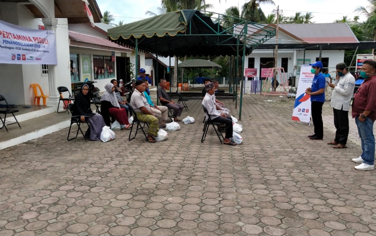 Bantu Masyarakat, Pertamina MOR I Bagikan 5.000 Sembako di 5 Provinsi