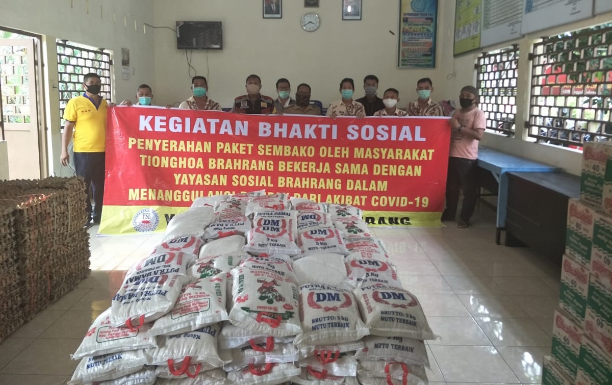 Yayasan Sosial Brahrang Bagikan 1.500 Paket Sembako