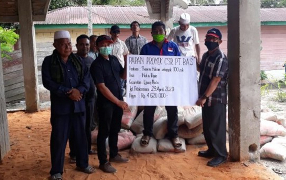 Wujud Kepedulian, PT BAS Salurkan CSR di Desa Hutaraja