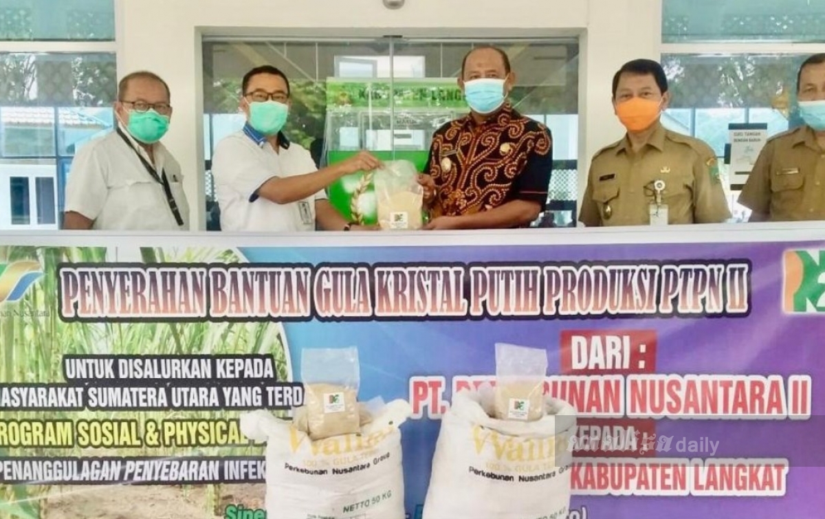 PTPN II Salurkan Gula Putih ke Pemkab Langkat