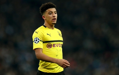 Barcelona dan Real Madrid Bersaing Dapatkan Sancho