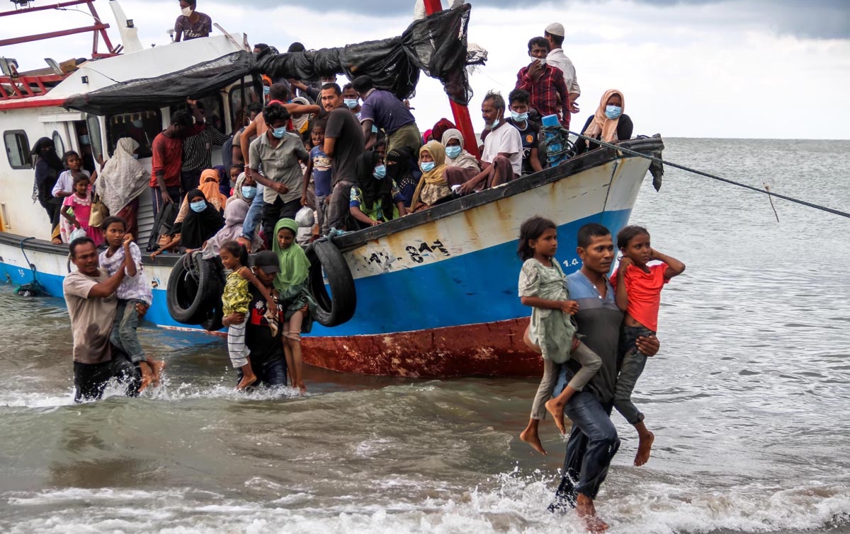 Foto: Evakuasi Pengungsi Rohingya