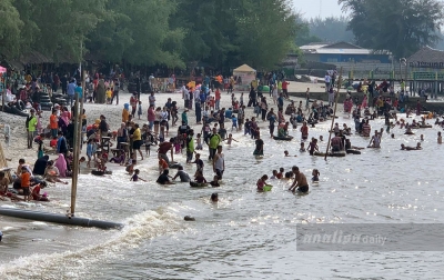 Pantai Pondok Permai Mulai Ramai Dikunjungi Wisatawan