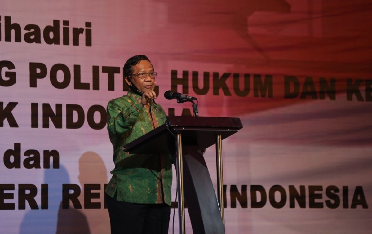Mahfud MD Sampaikan Pesan untuk KPU dan Bawaslu Sumut dengan Pantun